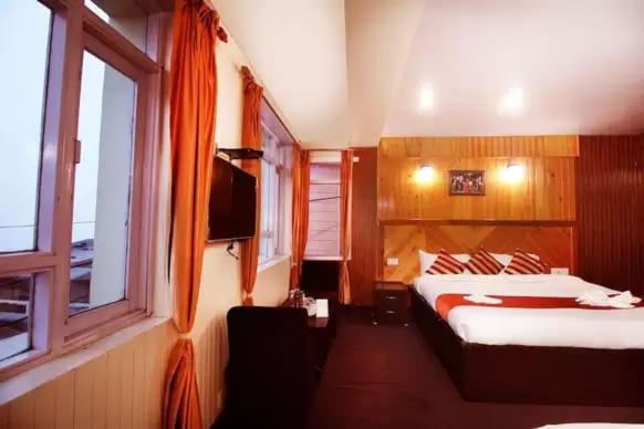 دارجيلنغ Hotel Valentino المظهر الخارجي الصورة